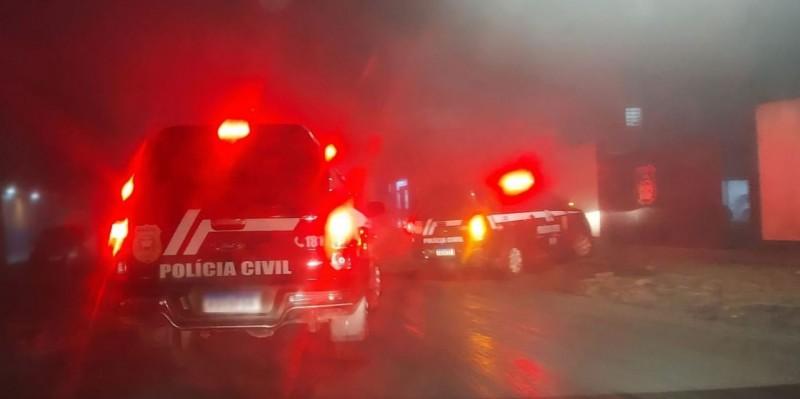 Polícia Civil conclui inquérito sobre roubo armado na Mina do Toco; suspeito está foragido