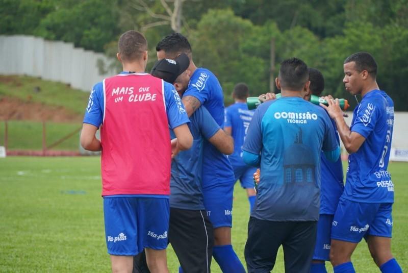 Caravaggio: técnico Serraninho avalia vitória contra o Porto e planeja o próximo jogo 