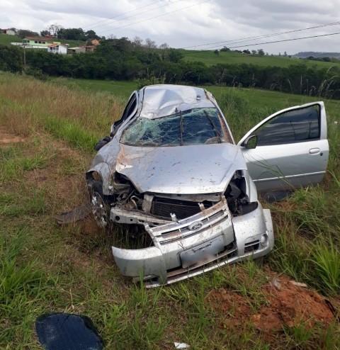 Vítima de acidente na BR-101 é encaminhada em estado grave ao Hospital São José 