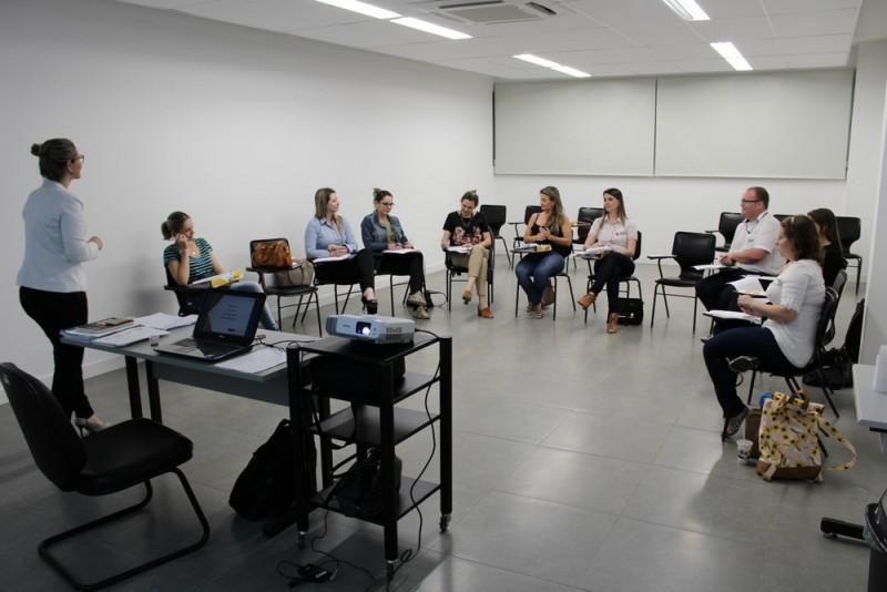 Formação em coaching é aliada profissional na retomada econômica