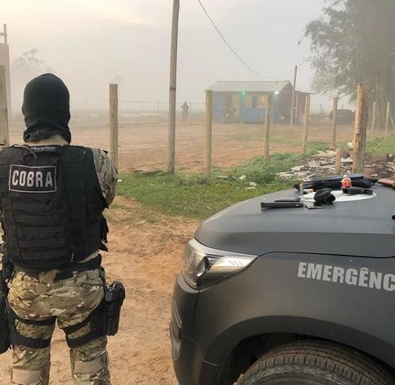 Dois são presos e armas, munições e dinheiro apreendidos durante Operação Força Tática Divisa