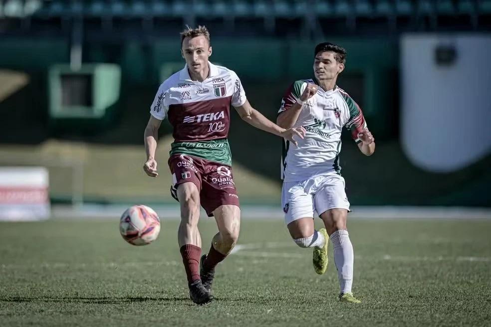Goleada e novo líder marcam a quarta rodada da Série B do Catarinense; confira a tabela