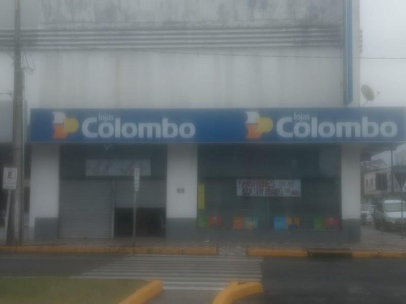 Unidade da Lojas Colombo é alvo de furto em Araranguá
