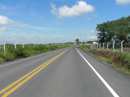 Rodovia Vante Rovaris recebe operação tapa-buracos