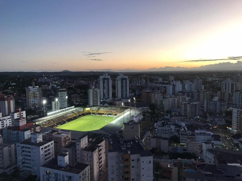 Pelo quarto mês consecutivo Criciúma é o município que mais gerou empregos na Amrec