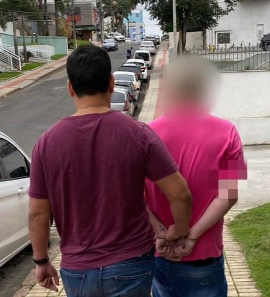 Criciúma: Polícia Civil prende suspeito de traficar cocaína no bairro Michel