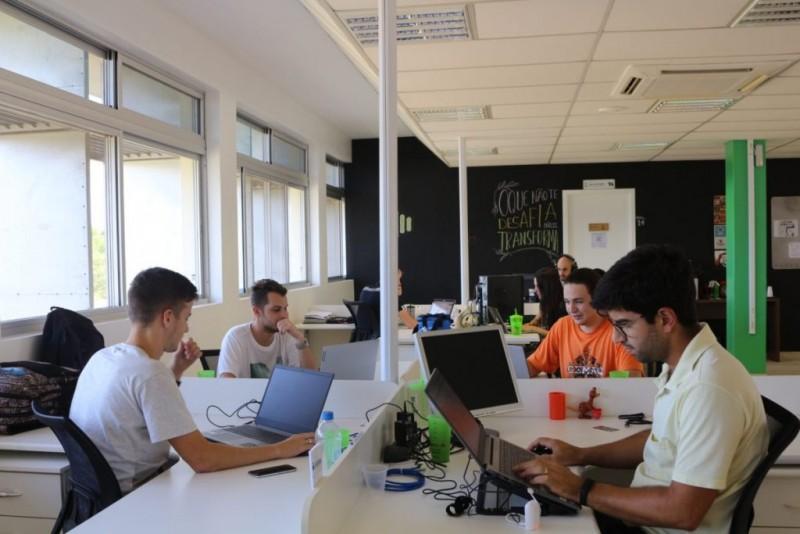 Empresas contribuem para o desenvolvimento de startups incubadas no Colearning Satc