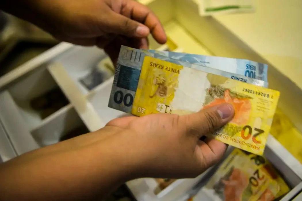 Inflação usada para corrigir salários fecha março em 0,51%