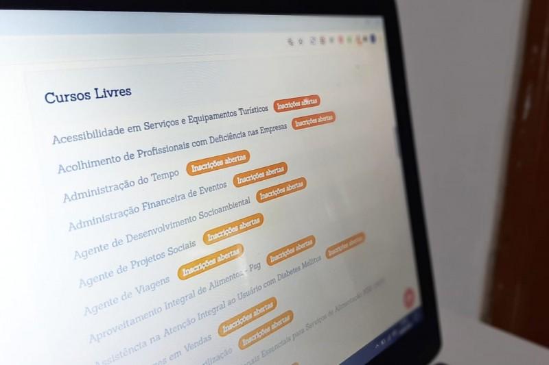 Inova Criciúma oferece 70 cursos gratuitos em parceria com o Senac