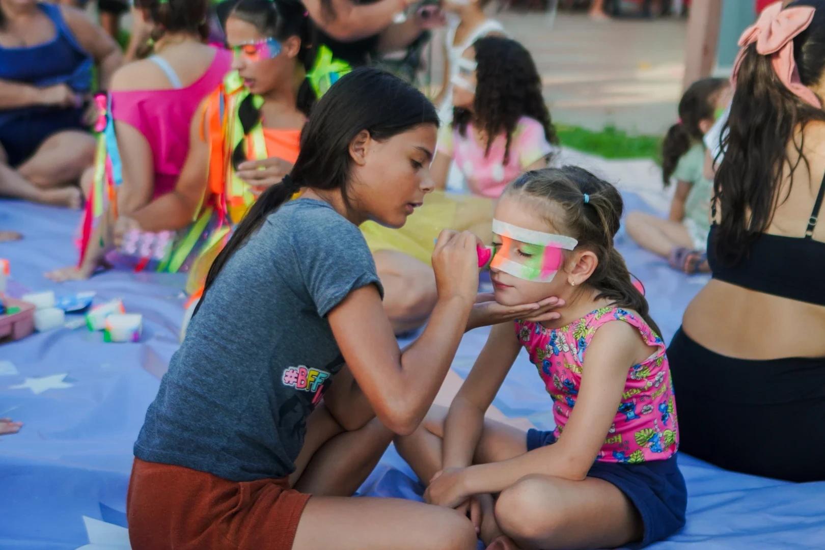 Carnaval gratuito movimenta o Parque Diamante neste domingo