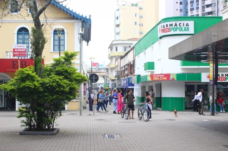 Primeiro Sábado Mais do mês de dezembro acontece hoje em Criciúma