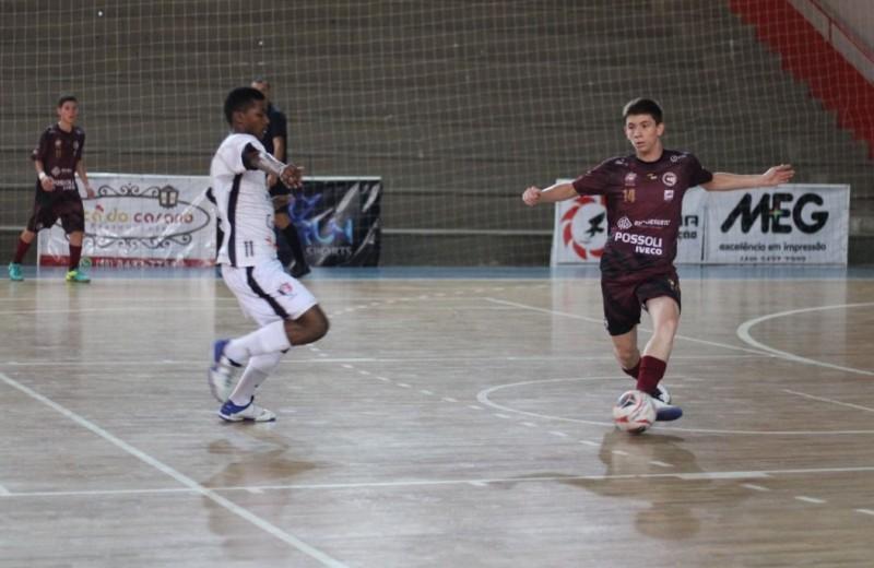 Futsal sub-17 de Criciúma recebe Rio do Sul para definir semifinalista do Campeonato Estadual