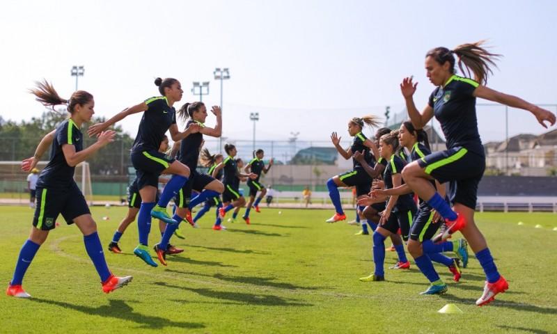 Seleção Feminina inicia busca pelo ouro inédito