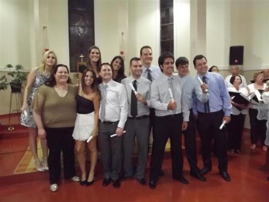Hospital São José forma 11 novos médicos