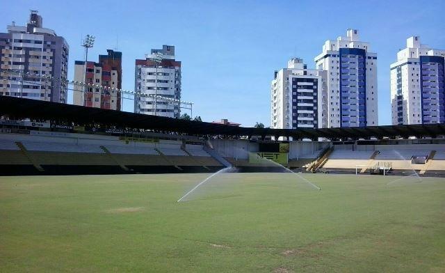 Criciúma tenta mudar horário de jogo contra o Cruzeiro