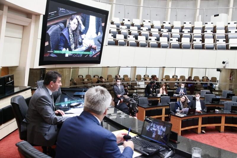 Comissão apresentará parecer sobre segundo pedido de impeachment no dia 13