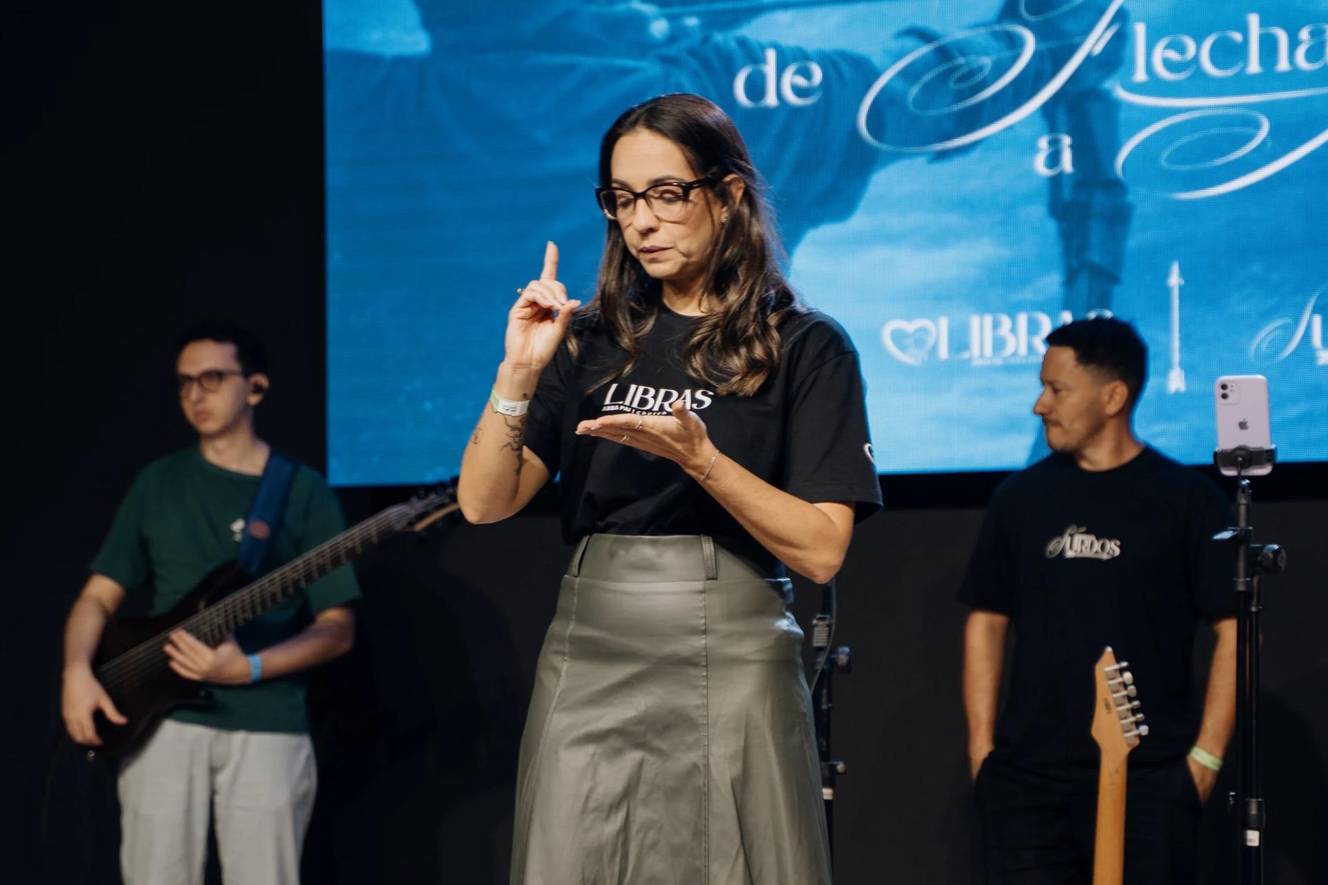 Abba Pai Church integra movimento nacional que amplia acesso da comunidade surda à Bíblia