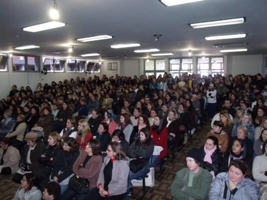 Professores rejeitam proposta