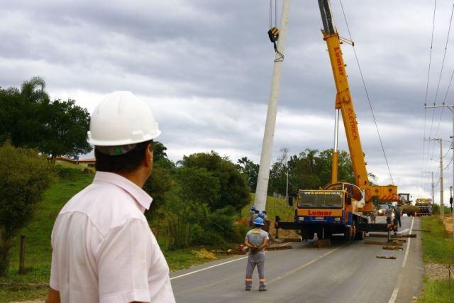 Projeto arrojado: linha de transmissão de 69KV ganha primeiros postes