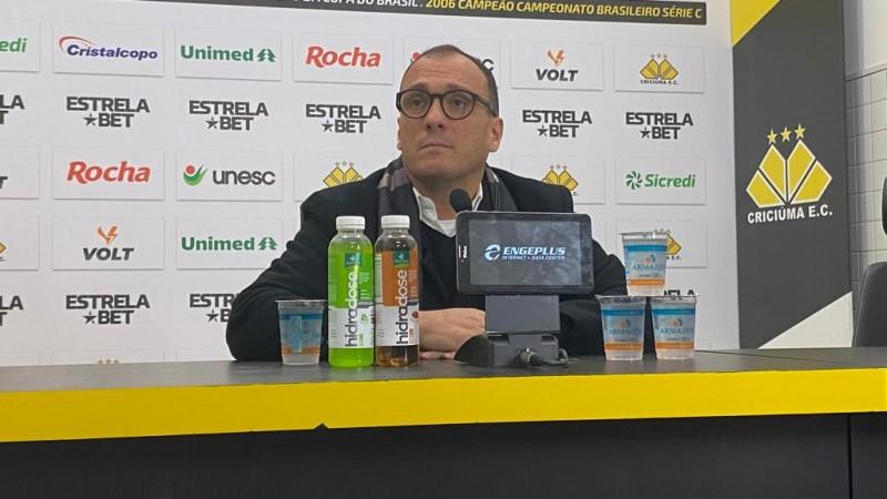 Alex Brasil defende a profissionalização da arbitragem e sugere soluções à CBF 