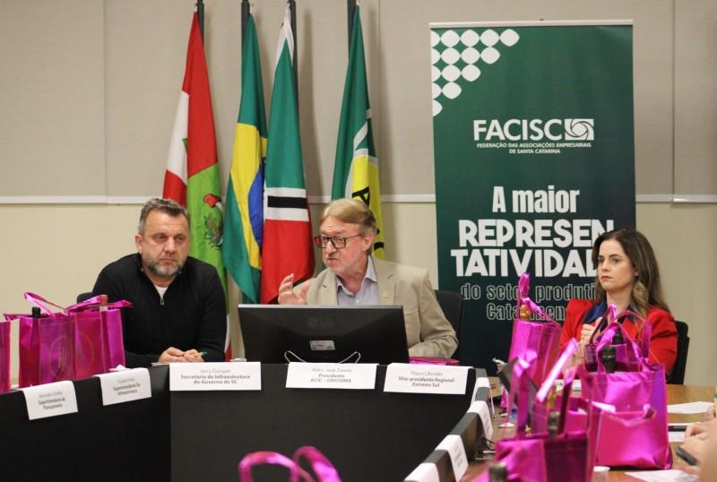 Em encontro com empresários, SIE apresenta balanço das obras em andamento no Sul de Santa Catarina