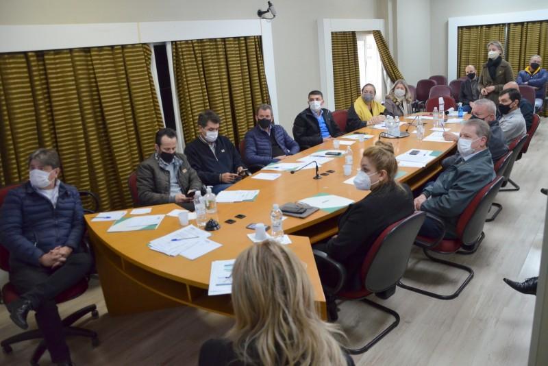 Plano de desenvolvimento regional volta à pauta na reunião de prefeitos