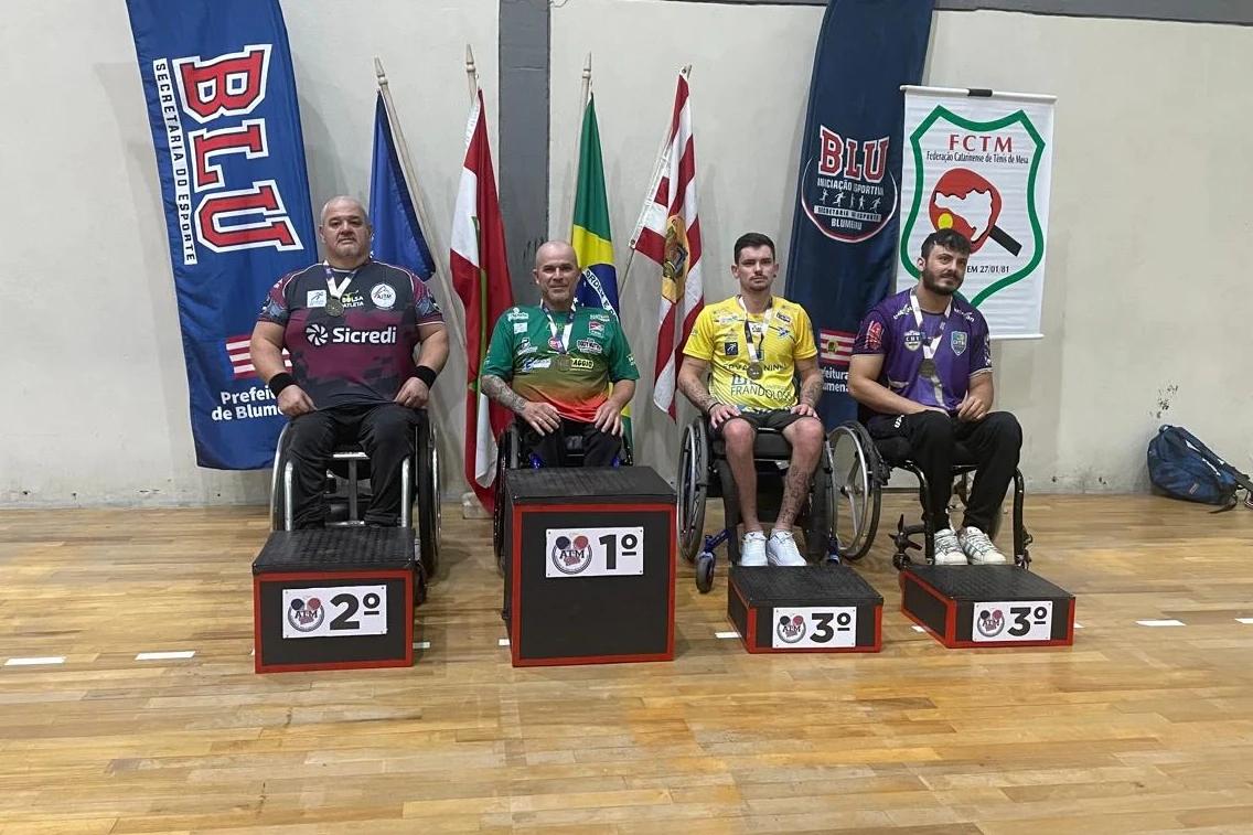 Tênis de Mesa: atletas de Criciúma conquistam cinco medalhas no estadual
