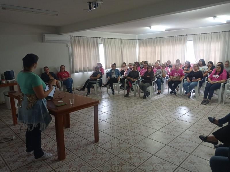 Agentes Comunitárias de Urussanga recebem capacitação sobre imunizações 