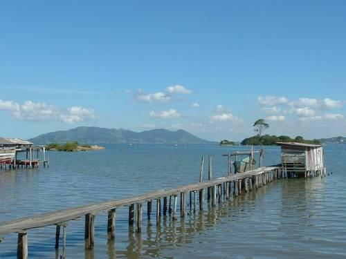 Em sua própria rede de pesca, pescador é encontrado morto em lagoa