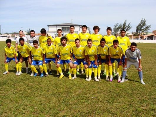 Arroio vence Araranguá nos pênaltis e decide Sub-18 com São João do Sul
