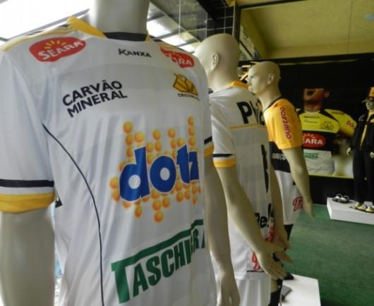 Sucesso na pré-venda das novas camisas do Tigre