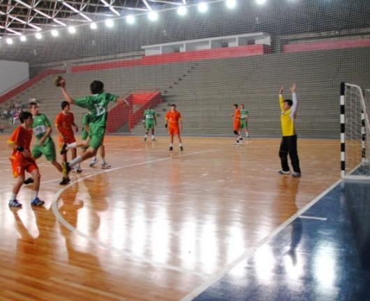 Handebol masculino de Criciúma bate Tubarão
