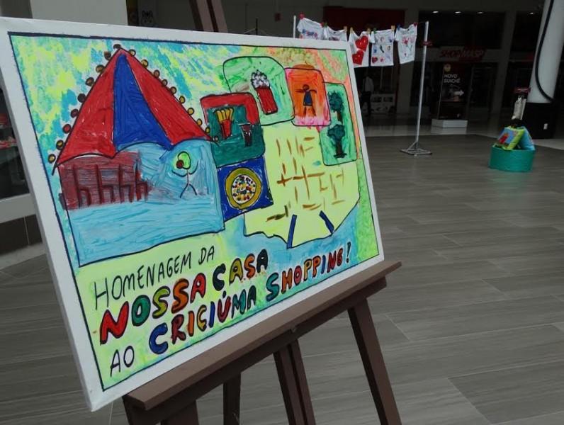 Exposições marcam 20 anos do Criciúma Shopping