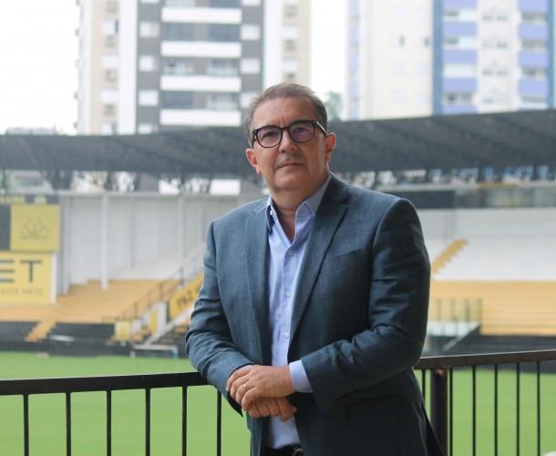 Alexandre Farias assume planejamento estratégico do Criciúma