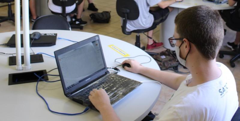 UniSatc oferece curso gratuito para alunos de escolas públicas 