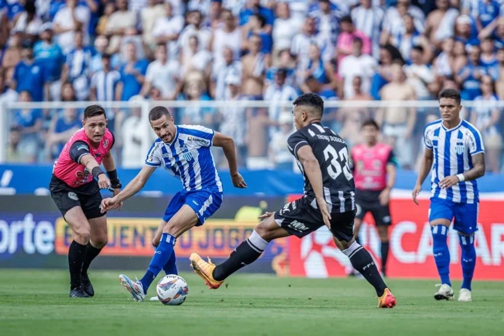 Federação transfere clássico entre Avaí e Figueirense para a quarta-feira de cinzas