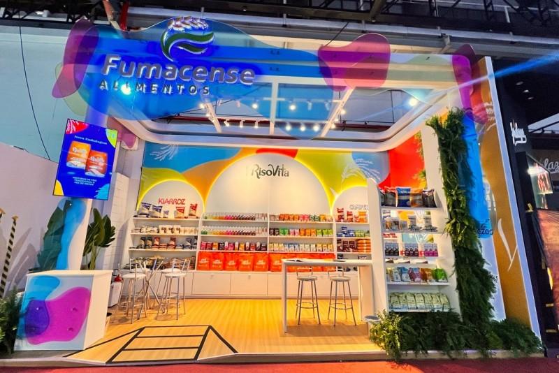 Fumacense Alimentos destaca novo produtos e embalagens da Kiarroz e RisoVita na APAS Show 2023
