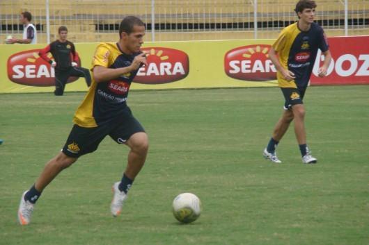 Roni será elemento surpresa