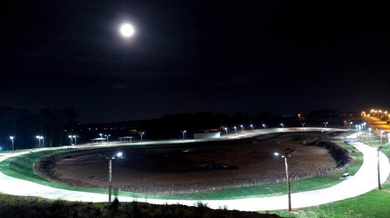Primeira etapa do Parque Municipal Walmor de Luca é entregue em Içara