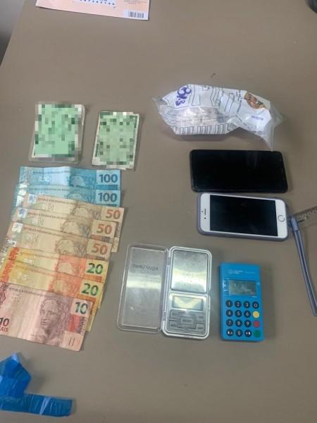 Delegacia do Balneário Rincão prende casal de traficantes