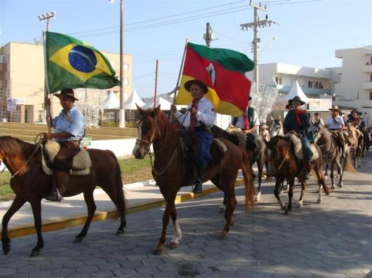 Tradição da Cavalgada de Santos Reis é mantida