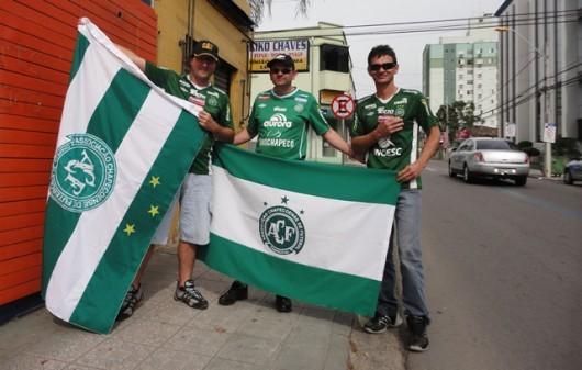Torcedor da Chapecoense aponta favoritismo ao Tigre