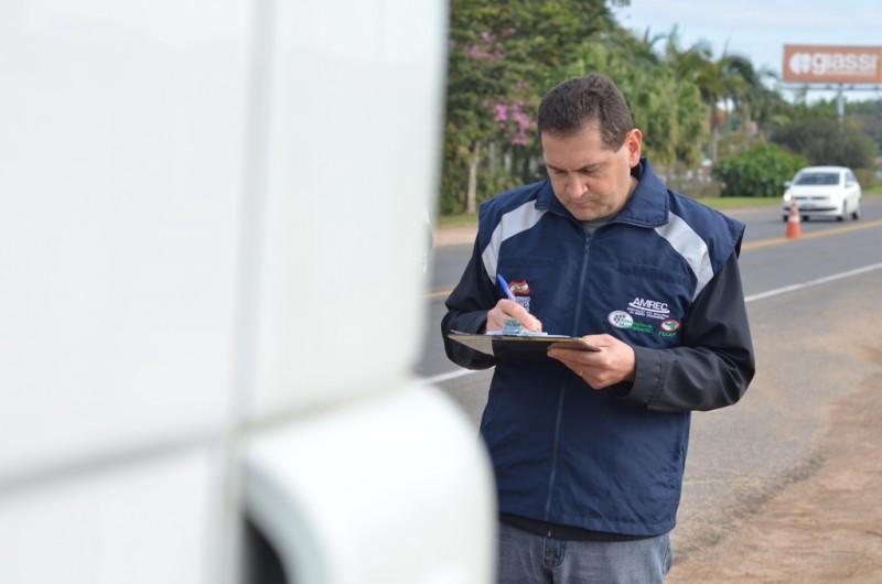 Veículos sem nota fiscal são notificados na SC-445
