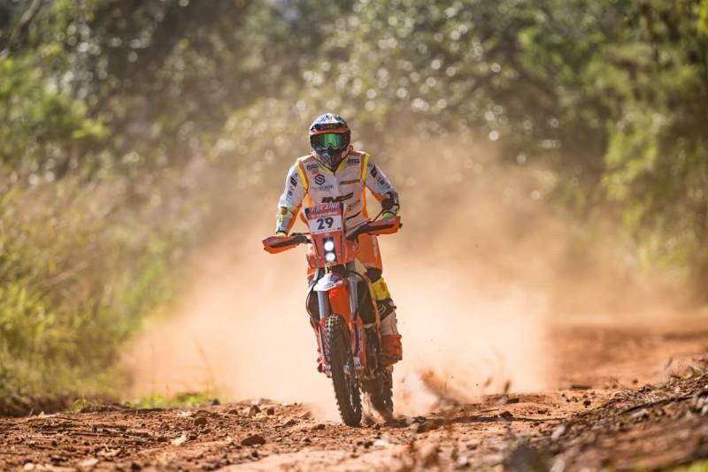 Piloto de Siderópolis comemora participação na edição de 30 anos do Rally dos Sertões