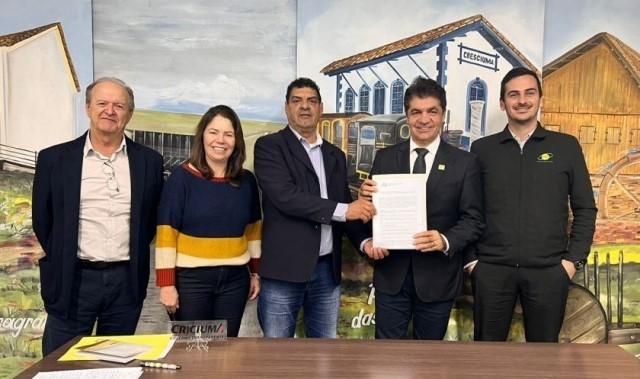 Coopercocal volta a responder pela iluminação pública na sua área de atuação em Criciúma