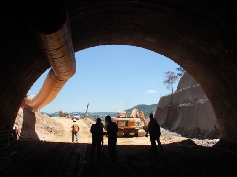 Horários de detonações são alterados no Morro do Formigão 