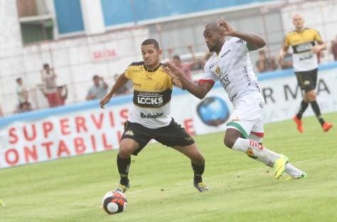 Criciúma x Brusque em um domingo pela manhã