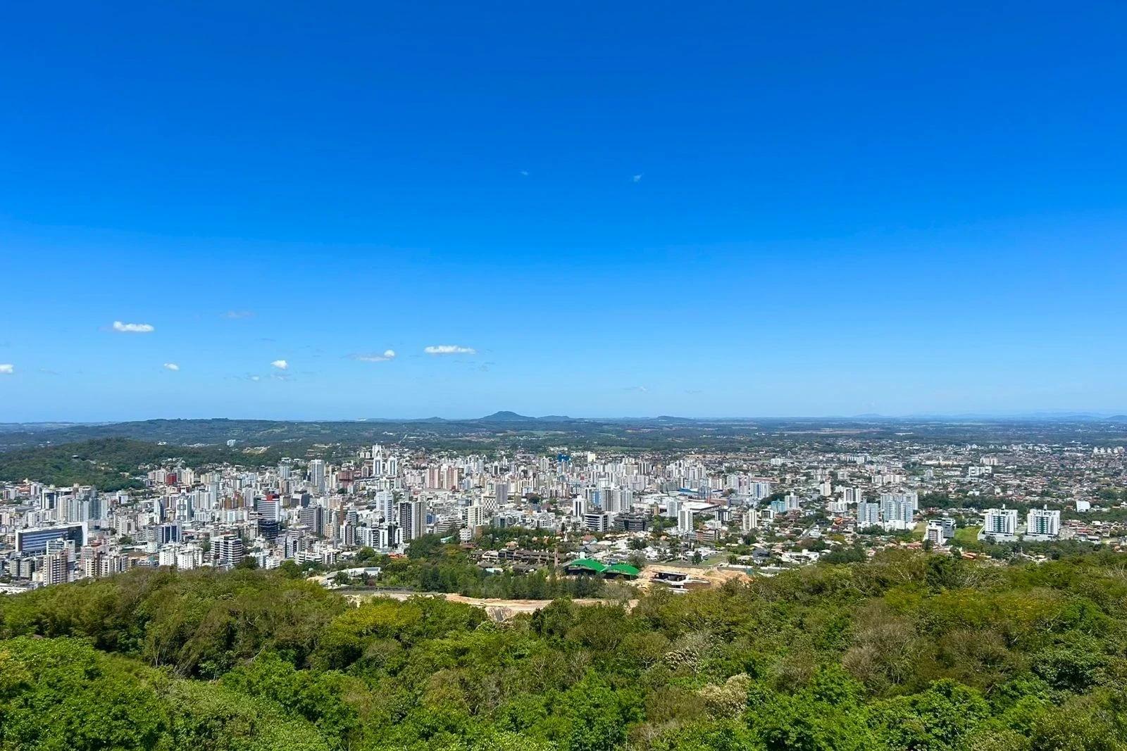Sol e altas temperaturas marcam o sábado no Sul catarinense