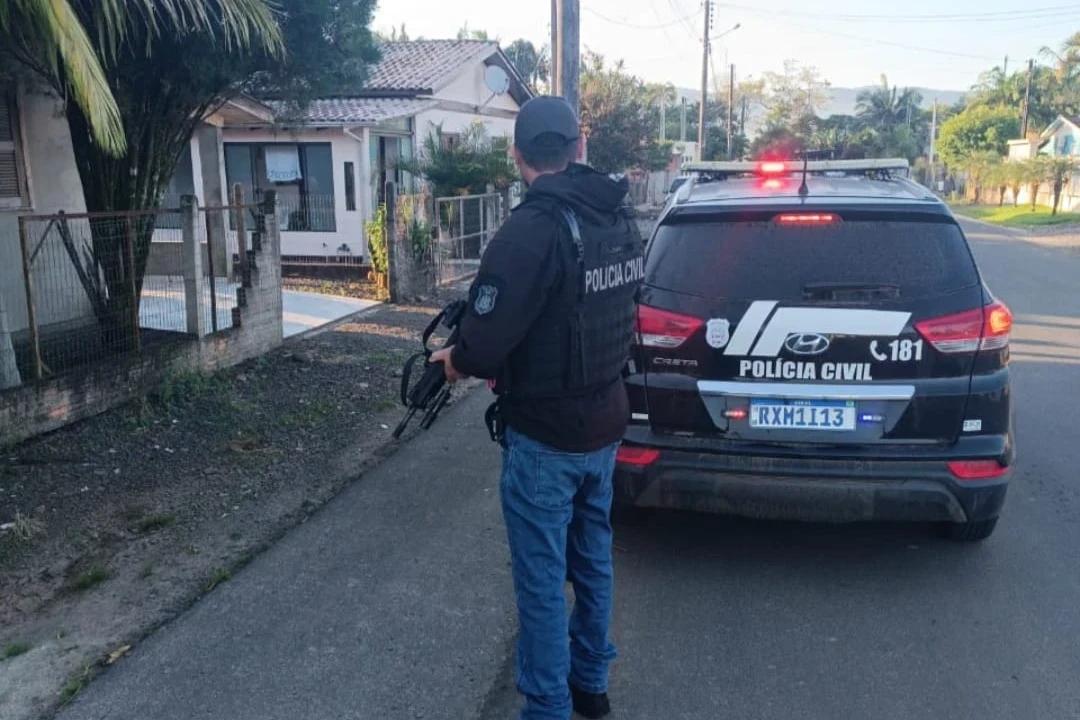 Prefeitura de Jacinto Machado se manifesta após servidor público ser preso por estupro de vulnerável