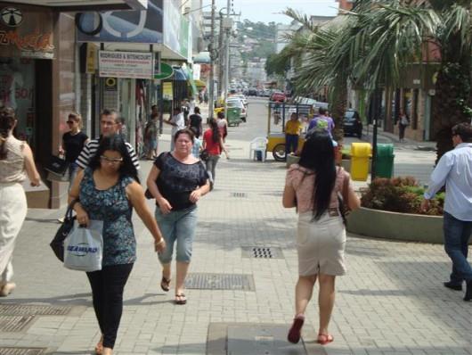 Criciumenses começam a escolher seu candidato a vereador 